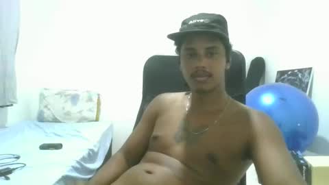 gabinogivxfck online show from April 28, 11:10 pm
