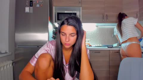 Snapshot of gabri_baby chatting on December 9, 9:48 pm The next stream in car 1 december 10pm time in France online show from December 9, 9:48 pm