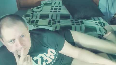 Snapshot of gabriel028 chatting on January 24, 3:24 pm Gabriel-028 online show from January 24, 3:24 pm