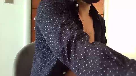 Snapshot of gabriel1839 chatting on January 7, 2:19 pm javier online show from January 7, 2:19 pm