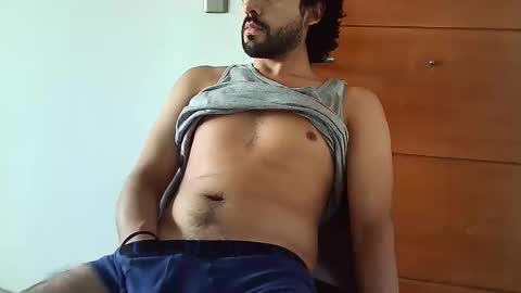 Snapshot of gabriel1839 chatting on January 11, 8:54 pm javier online show from January 11, 8:54 pm