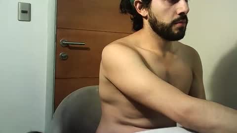 Snapshot of gabriel1839 chatting on January 26, 5:34 am javier online show from January 26, 5:34 am