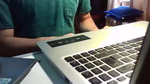 Snapshot of gabriel1839 chatting on February 11, 4:24 pm javier online show from February 11, 4:24 pm