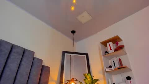 Snapshot of gabriela__gomez chatting on November 30, 2:26 am Carolina online show from November 30, 2:26 am