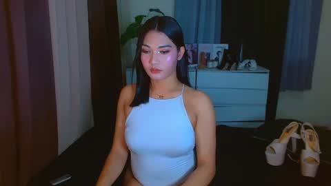 Snapshot of gabriela_deluxe chatting on May 11, 3:29 pm gabriela_deluxe online show from May 11, 3:29 pm