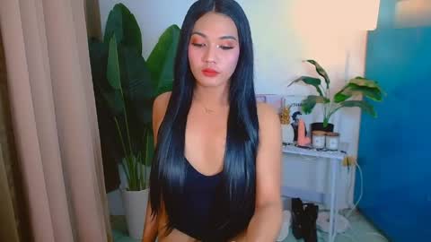Snapshot of gabriela_deluxe chatting on May 31, 8:32 am gabriela_deluxe online show from May 31, 8:32 am