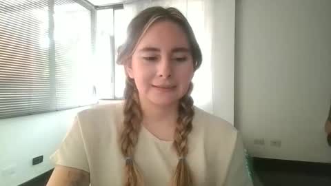 Snapshot of gabriela_miller_2 chatting on May 30, 4:37 pm Gabriela Miller online show from May 30, 4:37 pm