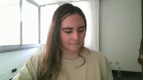 Snapshot of gabriela_miller_2 chatting on June 27, 3:39 pm Gabriela Miller online show from June 27, 3:39 pm
