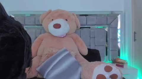 Snapshot of gabriela_montess chatting on December 8, 5:50 am Gabriela Montes online show from December 8, 5:50 am