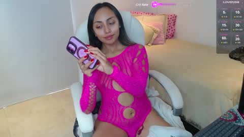 Snapshot of gabriela_morales01 chatting on January 10, 8:26 pm .  online show from January 10, 8:26 pm