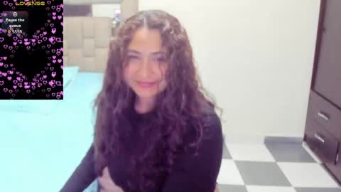 gabriela ponce online show from May 2, 3:11 am