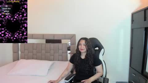 Snapshot of gabriela_ponce chatting on May 11, 1:17 pm gabriela ponce online show from May 11, 1:17 pm