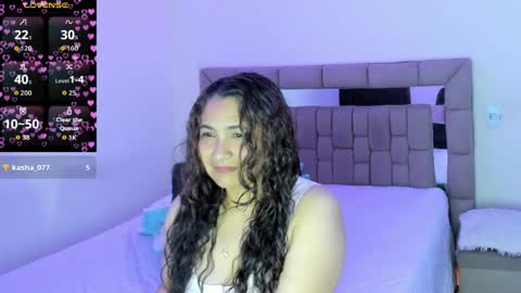 Snapshot of gabriela_ponce chatting on May 18, 4:07 am gabriela ponce online show from May 18, 4:07 am