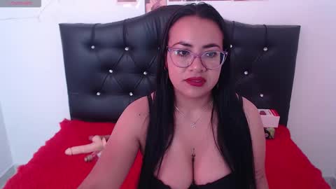 gabriela_taylor_ online show from March 13, 7:09 pm