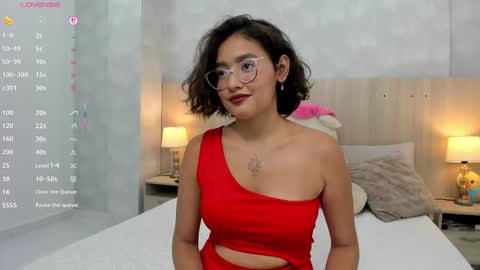 Gabriela Vargas online show from October 6, 3:59 am