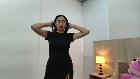 Snapshot of gabriela_vargas chatting on May 31, 8:21 pm Gabriela Vargas online show from May 31, 8:21 pm