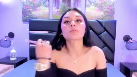 Snapshot of gabrielabotero chatting on December 5, 7:21 pm gabrielabotero online show from December 5, 7:21 pm