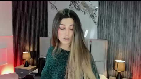 Gabriela Kassi online show from July 8, 11:15 am