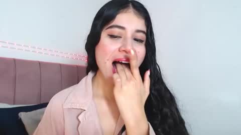 Snapshot of gabrielarossa chatting on May 28, 12:57 pm GabrielaRossa online show from May 28, 12:57 pm