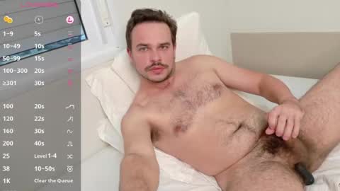 Snapshot of gabrielfuc chatting on July 30, 8:19 pm Gabriel online show from July 30, 8:19 pm
