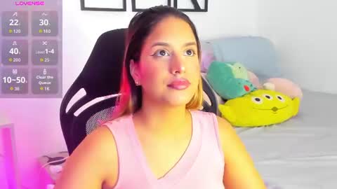 Snapshot of gabriella__tom chatting on June 9, 9:26 pm Gabriella online show from June 9, 9:26 pm