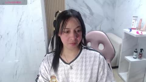 Snapshot of gabriella_storm_tf chatting on May 14, 1:40 pm Gabriella online show from May 14, 1:40 pm