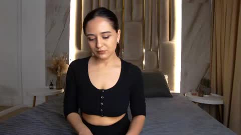 Snapshot of gabriella_wils chatting on July 14, 11:16 am Gabriella online show from July 14, 11:16 am