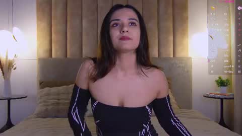Snapshot of gabriella_wils chatting on August 2, 6:23 am Gabriella online show from August 2, 6:23 am