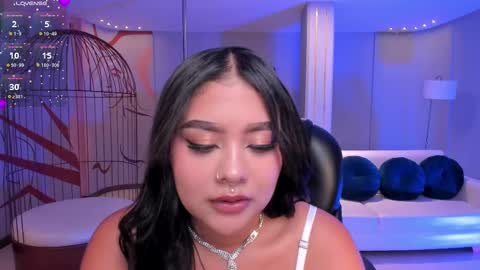 Snapshot of gabriellalee_ chatting on February 11, 2:35 am Gabriella Lee online show from February 11, 2:35 am