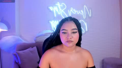 Snapshot of gabriellalee_ chatting on February 23, 6:23 pm Gabriella Lee online show from February 23, 6:23 pm