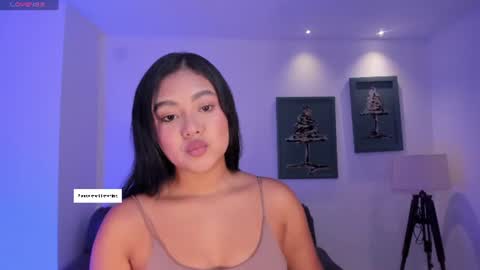 Gabriella Lee online show from July 3, 10:54 am