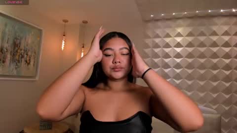 Gabriella Lee online show from July 19, 11:14 am