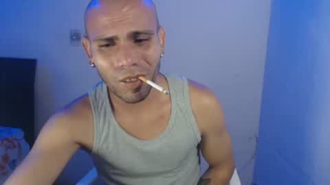 Snapshot of gabrielle_ramirez chatting on December 28, 5:55 am Gabriel online show from December 28, 5:55 am