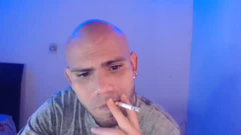 Snapshot of gabrielle_ramirez chatting on December 28, 9:30 pm Gabriel online show from December 28, 9:30 pm