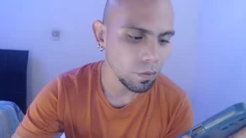 Snapshot of gabrielle_ramirez chatting on January 3, 9:57 pm Gabriel online show from January 3, 9:57 pm