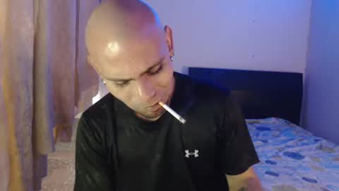 Snapshot of gabrielle_ramirez chatting on January 18, 6:21 pm Gabriel online show from January 18, 6:21 pm