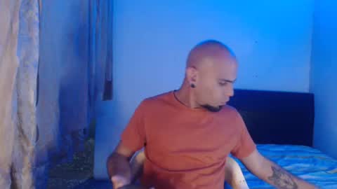 Snapshot of gabrielle_ramirez chatting on February 27, 10:53 pm Gabriel online show from February 27, 10:53 pm