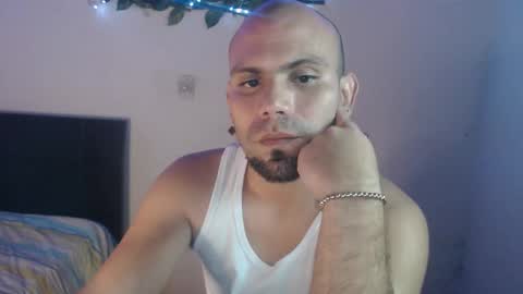 Snapshot of gabrielle_ramirez chatting on September 9, 9:58 pm Gabriel online show from September 9, 9:58 pm