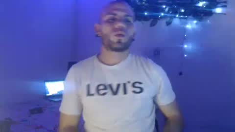 Snapshot of gabrielle_ramirez chatting on October 8, 12:52 am Gabriel online show from October 8, 12:52 am