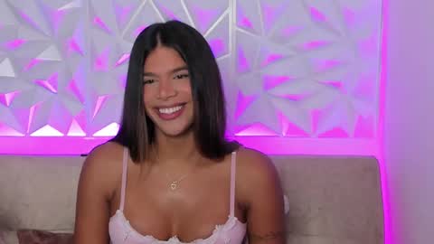 Snapshot of gaby_black_ chatting on October 17, 1:20 am Gabriela online show from October 17, 1:20 am