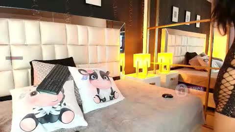 Gaby online show from February 1, 4:16 pm