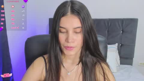 Gabriela online show from January 7, 11:18 pm