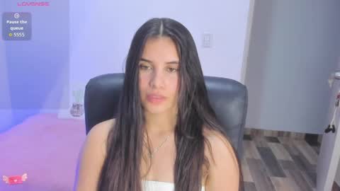 Snapshot of gaby_olsen chatting on June 2, 11:07 pm Gabriela online show from June 2, 11:07 pm