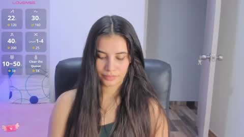 Snapshot of gaby_olsen chatting on June 12, 11:14 pm Gabriela online show from June 12, 11:14 pm