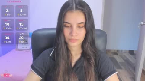 Snapshot of gaby_olsen chatting on June 24, 10:42 pm Gabriela online show from June 24, 10:42 pm