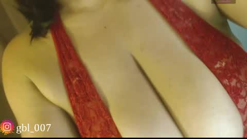 Snapshot of gaby_sant chatting on May 9, 12:49 am Gabriela Here you will see a lot of sensuality I want you to feel and see that it is real online show from May 9, 12:49 am