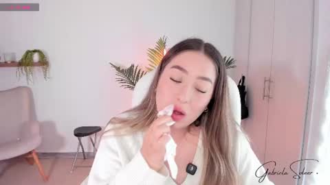 gaby  online show from July 13, 8:55 pm
