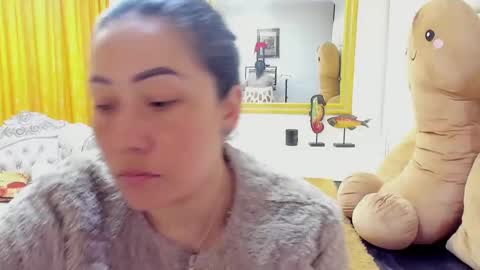 Snapshot of gaby_trent chatting on January 3, 3:12 pm gabriela online show from January 3, 3:12 pm