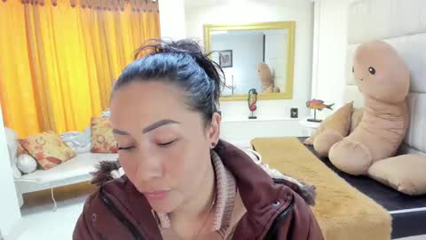 Snapshot of gaby_trent chatting on September 12, 3:45 pm gabriela online show from September 12, 3:45 pm