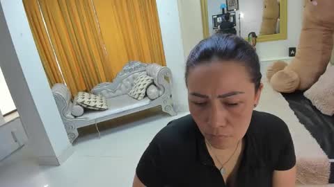 gabriela online show from April 30, 5:30 pm
